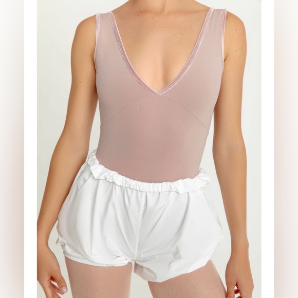 Bullet Pointe ballet shorts - Picture 1 of 3